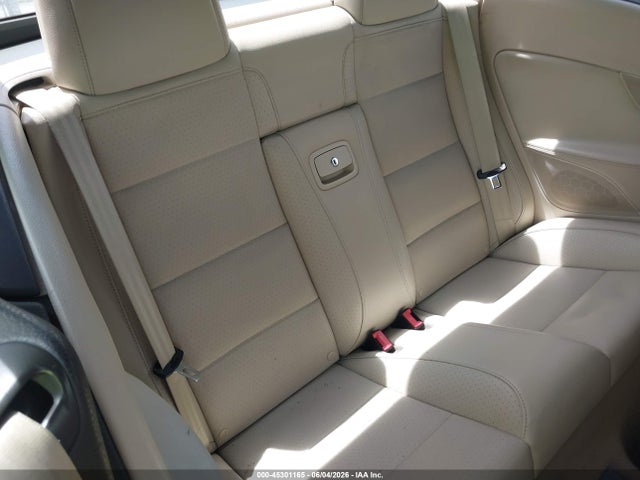 2010 Volkswagen Eos Komfort მანქანა იყიდება აუქციონზე, vin: WVWBA7AH2AV011427, აუქციონის ნომერი: 45301165