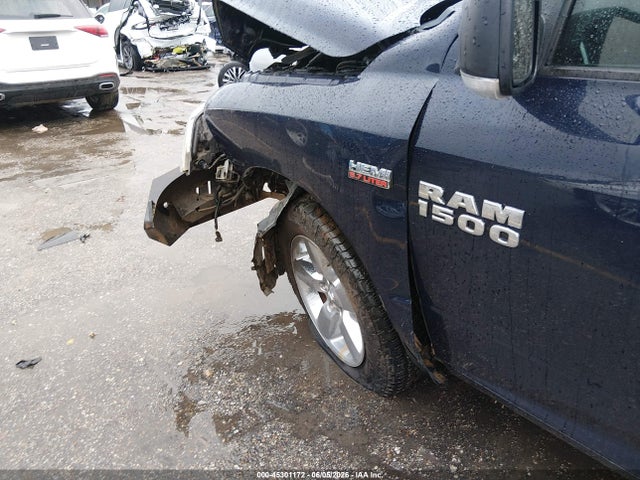 45301172 :رقم المزاد ، 1C6RR7LT7JS107846 vin ، 2018 Ram 1500 مزاد بيع