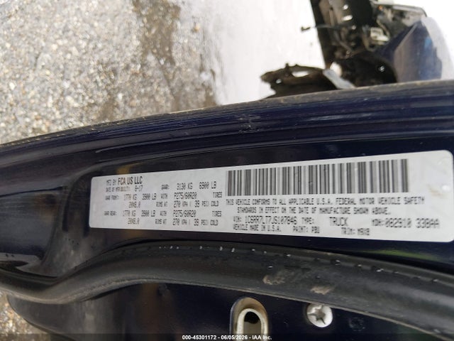 45301172 :رقم المزاد ، 1C6RR7LT7JS107846 vin ، 2018 Ram 1500 مزاد بيع