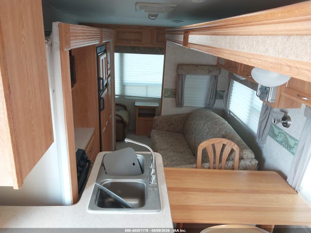 Продажа на аукционе авто 2005 Crossroads Other, vin: 4V0FC29295A002063, номер лота: 45301179