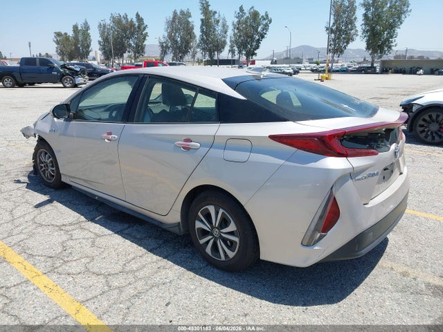 Toyota Prius Prime Premium 2017 JTDKARFP6H3003171 Image 3