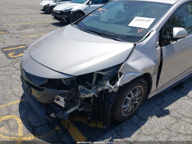 Toyota Prius Prime Premium 2017 JTDKARFP6H3003171 Image 6