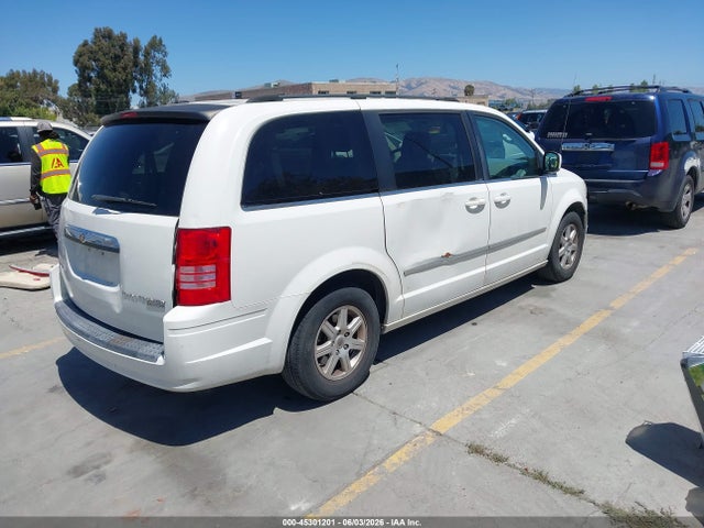 Aukcja sprzedaży 2010 Chrysler Town & Country Touring, vin: 2A4RR5D16AR266220, numer aukcji: 45301201