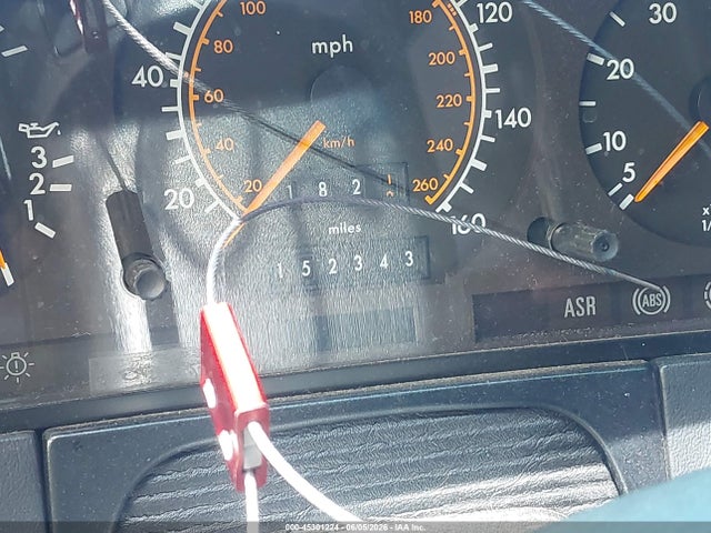 45301224 :رقم المزاد ، WDBGA42E0NA053034 vin ، 1992 Mercedes-benz 400 Se مزاد بيع