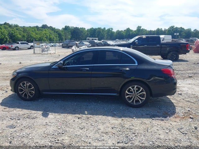 Продаж на аукціоні авто 2018 Mercedes-benz C 300 4matic, vin: 55SWF4KB3JU252695, номер лоту: 45301233