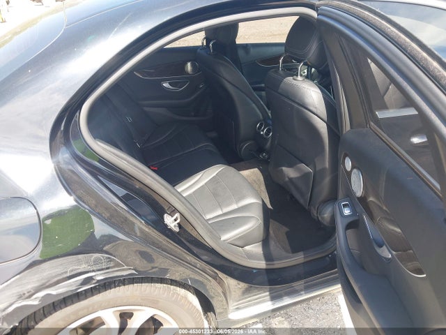 Продаж на аукціоні авто 2018 Mercedes-benz C 300 4matic, vin: 55SWF4KB3JU252695, номер лоту: 45301233