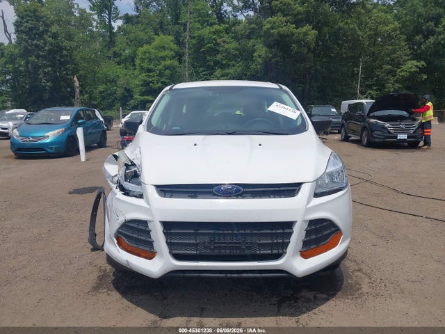 Продажа на аукционе авто 2016 Ford Escape S, vin: 1FMCU0F72GUA61435, номер лота: 45301238