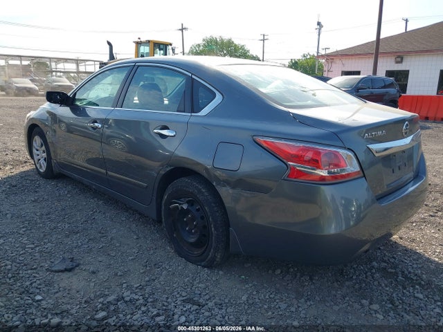 2015 Nissan Altima 2.5 S მანქანა იყიდება აუქციონზე, vin: 1N4AL3AP0FN909933, აუქციონის ნომერი: 45301263
