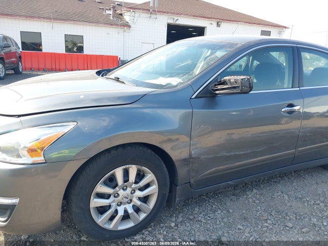 2015 Nissan Altima 2.5 S მანქანა იყიდება აუქციონზე, vin: 1N4AL3AP0FN909933, აუქციონის ნომერი: 45301263