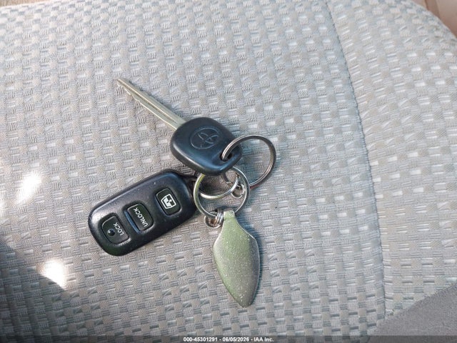 Продажа на аукционе авто 2005 Toyota 4runner Sr5 V6, vin: JTEZU14R050044321, номер лота: 45301291