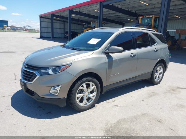 Chevrolet EQUINOX LT 2018 3GNAXTEX6JS640500 Image 2