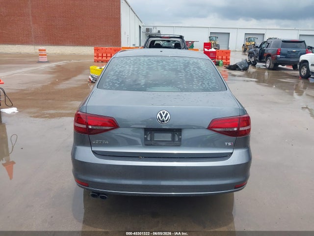 Продаж на аукціоні авто 2018 Volkswagen Jetta 1.4t S, vin: 3VW2B7AJ4JM204976, номер лоту: 45301322