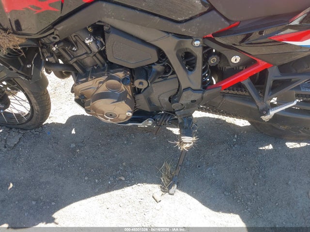 45301326 :رقم المزاد ، JH2SD1558RK000067 vin ، 2024 Honda Crf1000 D مزاد بيع