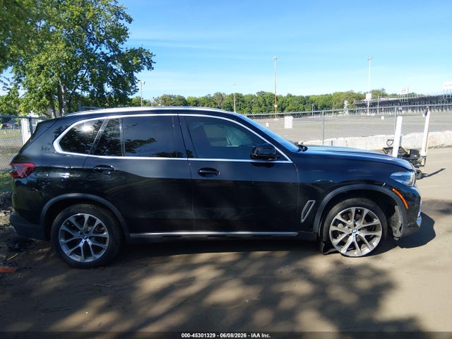 Продажа на аукционе авто 2019 Bmw X5 Xdrive40i, vin: 5UXCR6C53KLL36660, номер лота: 45301329