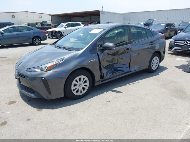 Toyota Prius Le 2022 JTDKAMFU4N3180483 Image 2