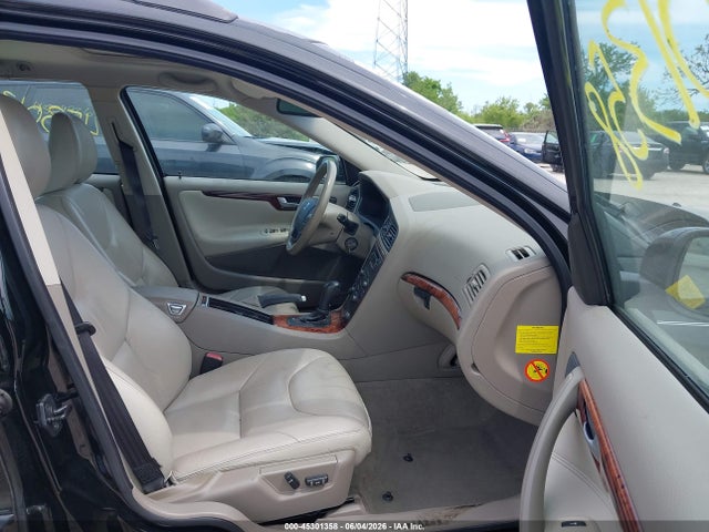 Продажа на аукционе авто 2005 Volvo V70 2.5t, vin: YV1SW592851493513, номер лота: 45301358