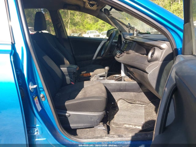 45301363 :رقم المزاد ، JTMBFREV2JJ198611 vin ، 2018 Toyota Rav4 Le مزاد بيع