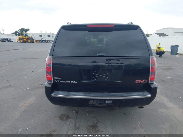 Продаж на аукціоні авто 2011 Gmc Yukon Xl 1500 Denali, vin: 1GKS2MEF1BR185315, номер лоту: 45301376