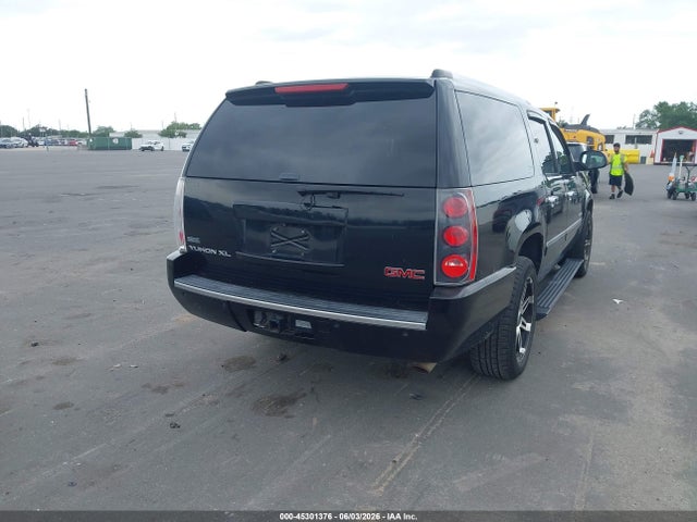 Продаж на аукціоні авто 2011 Gmc Yukon Xl 1500 Denali, vin: 1GKS2MEF1BR185315, номер лоту: 45301376