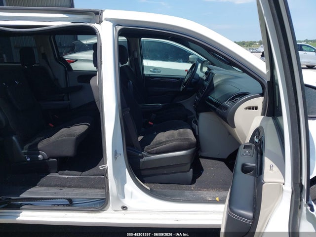 Dodge Grand Caravan Se Plus 2017 2C4RDGBG1HR733156 Image 5