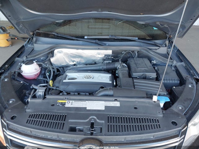 2014 Volkswagen Tiguan R-line მანქანა იყიდება აუქციონზე, vin: WVGAV3AX4EW109788, აუქციონის ნომერი: 45301436