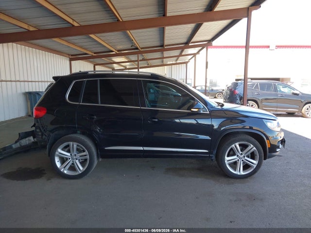 WVGAV3AX4EW109788 Volkswagen Tiguan R-line