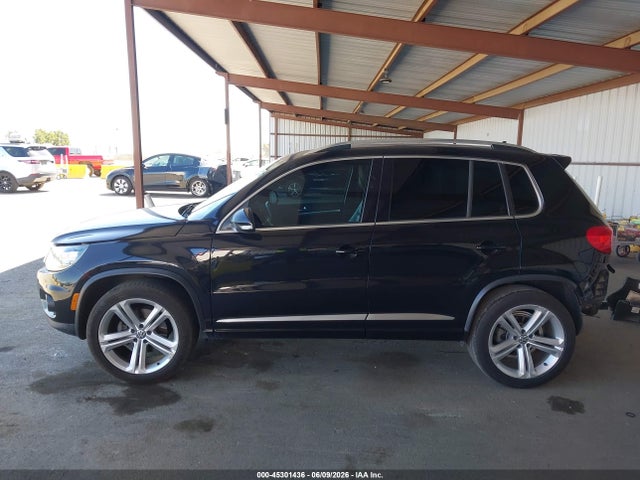 WVGAV3AX4EW109788 Volkswagen Tiguan R-line