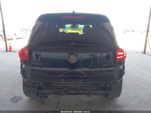 WVGAV3AX4EW109788 Volkswagen Tiguan R-line