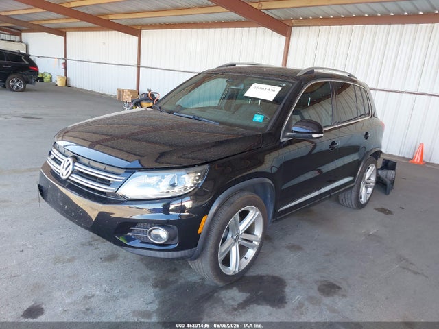 WVGAV3AX4EW109788 Volkswagen Tiguan R-line