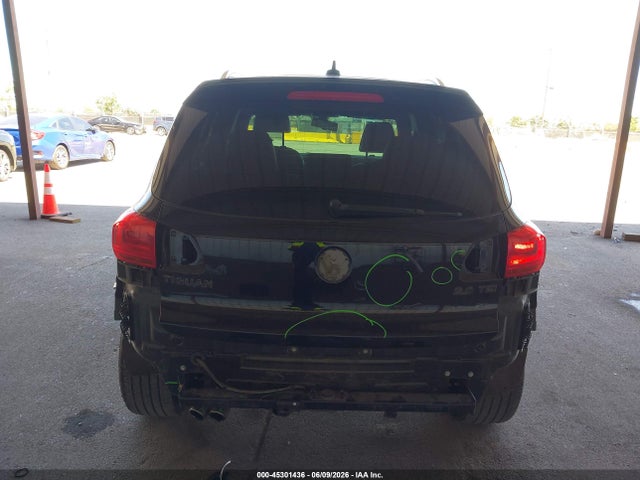 WVGAV3AX4EW109788 Volkswagen Tiguan R-line