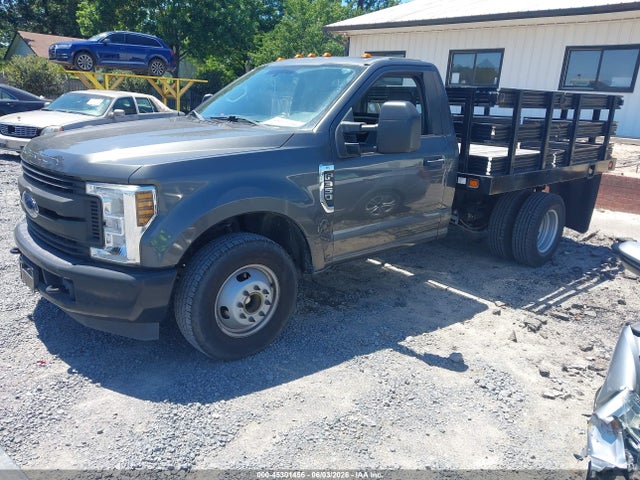 1FDRF3G66KEG53886 Ford F-350 Chassis Xl
