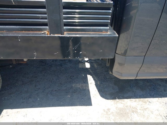 1FDRF3G66KEG53886 Ford F-350 Chassis Xl