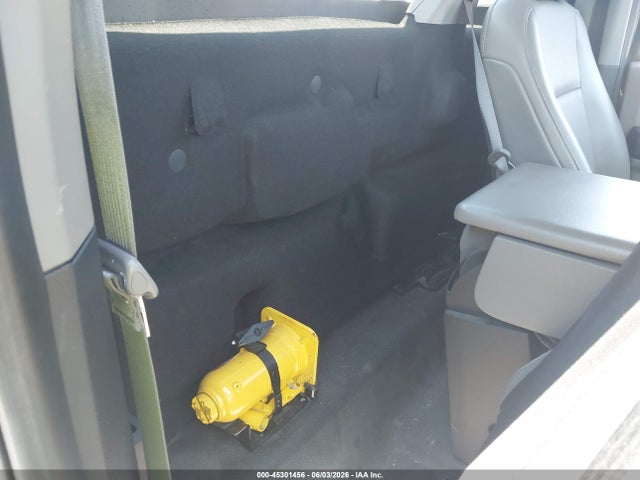 1FDRF3G66KEG53886 Ford F-350 Chassis Xl