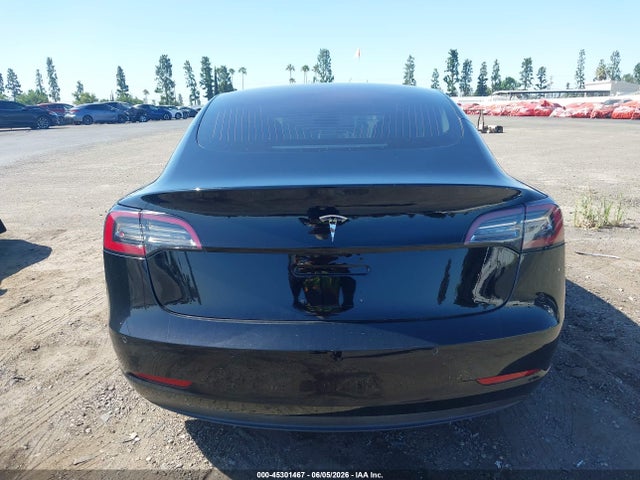 Tesla Model 3 Long Range/mid Range 2018 5YJ3E1EA6JF171635 Image 15