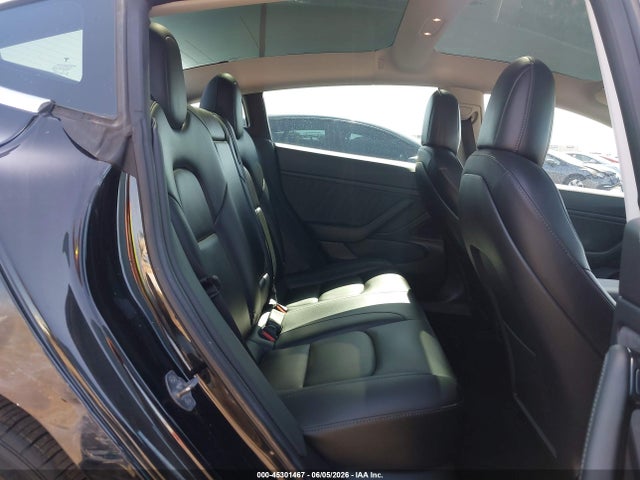 Tesla Model 3 Long Range/mid Range 2018 5YJ3E1EA6JF171635 Image 8