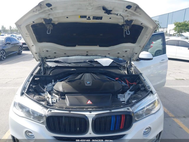 Продаж на аукціоні авто 2017 Bmw X5 Xdrive50i, vin: 5UXKR6C58H0J84512, номер лоту: 45301469