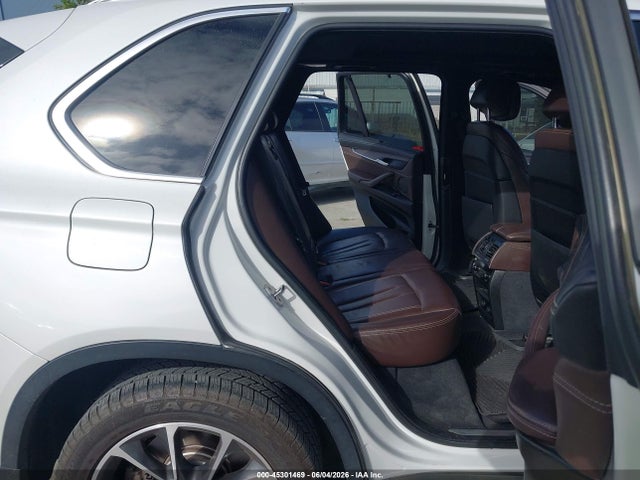 Продаж на аукціоні авто 2017 Bmw X5 Xdrive50i, vin: 5UXKR6C58H0J84512, номер лоту: 45301469