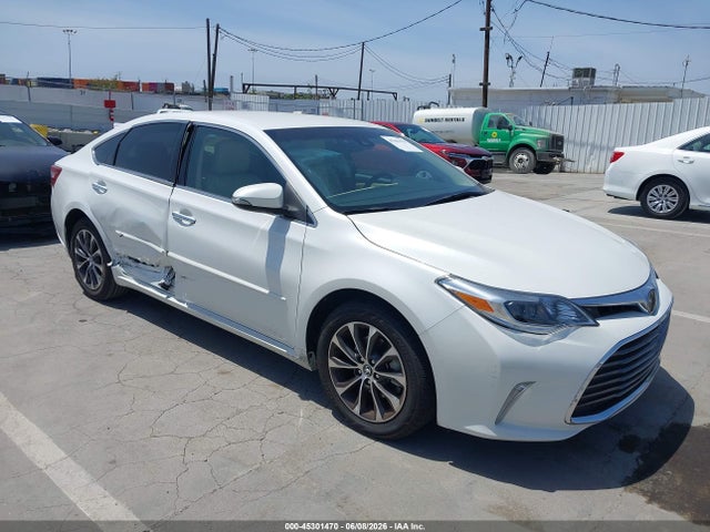 2018 4T1BK1EB7JU288009 main image