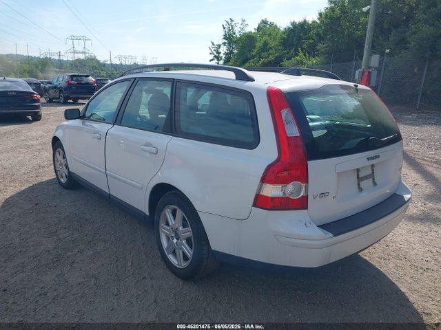 2006 Volvo V50 2.4i მანქანა იყიდება აუქციონზე, vin: YV1MW382562172507, აუქციონის ნომერი: 45301475