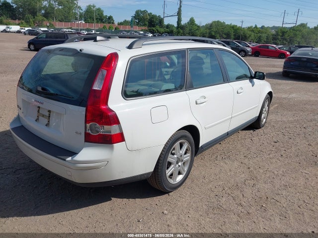 2006 Volvo V50 2.4i მანქანა იყიდება აუქციონზე, vin: YV1MW382562172507, აუქციონის ნომერი: 45301475