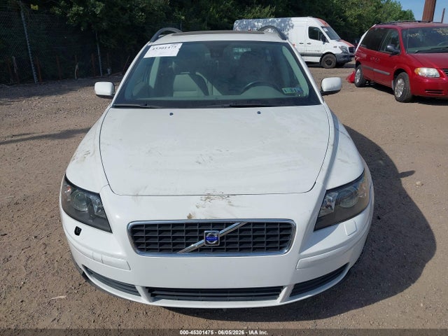 2006 Volvo V50 2.4i მანქანა იყიდება აუქციონზე, vin: YV1MW382562172507, აუქციონის ნომერი: 45301475