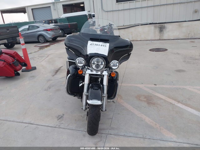 Harley-Davidson Flhtcu Ultra Classic Electra Gld 2017 1HD1FCC15HB636601 Image 5