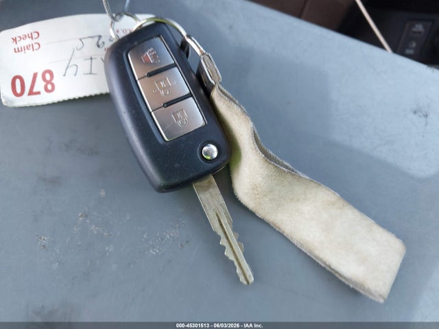 45301513 :رقم المزاد ، JN8AT2MT1HW134024 vin ، 2017 Nissan Rogue S مزاد بيع
