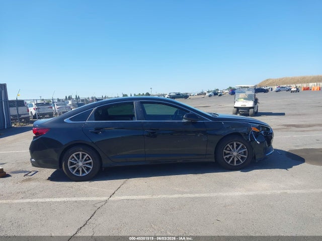 Hyundai SONATA ECO 2018 5NPE24AA1JH691901 Image 12