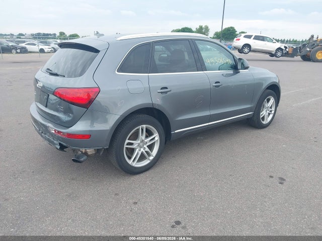 2014 Audi Q5 2.0t Premium მანქანა იყიდება აუქციონზე, vin: WA1LFAFP7EA113817, აუქციონის ნომერი: 45301540