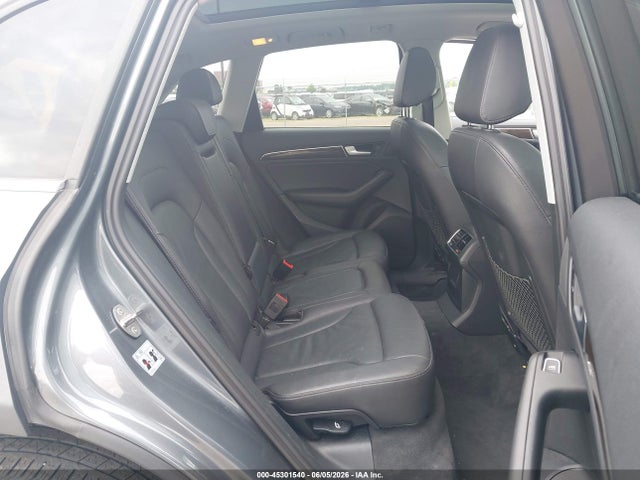 2014 Audi Q5 2.0t Premium მანქანა იყიდება აუქციონზე, vin: WA1LFAFP7EA113817, აუქციონის ნომერი: 45301540
