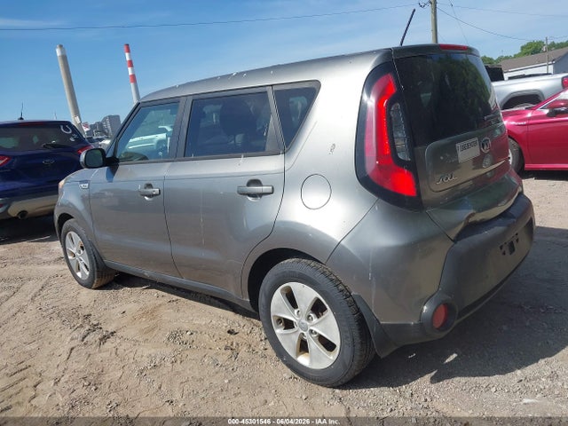 45301546 :رقم المزاد ، KNDJN2A27F7140452 vin ، 2015 Kia Soul مزاد بيع