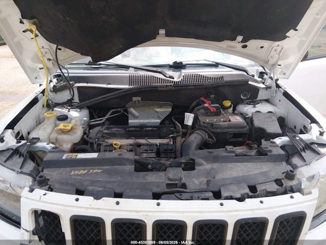 45301569 :رقم المزاد ، 1C4NJCBA0GD681435 vin ، 2016 Jeep Compass Sport مزاد بيع