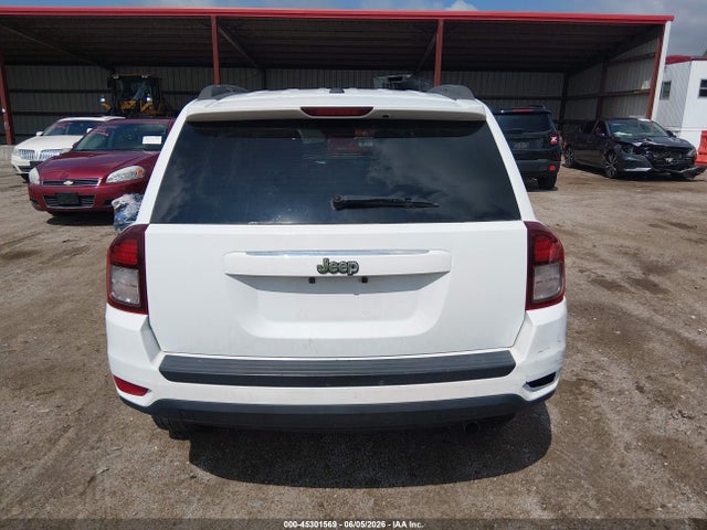 45301569 :رقم المزاد ، 1C4NJCBA0GD681435 vin ، 2016 Jeep Compass Sport مزاد بيع