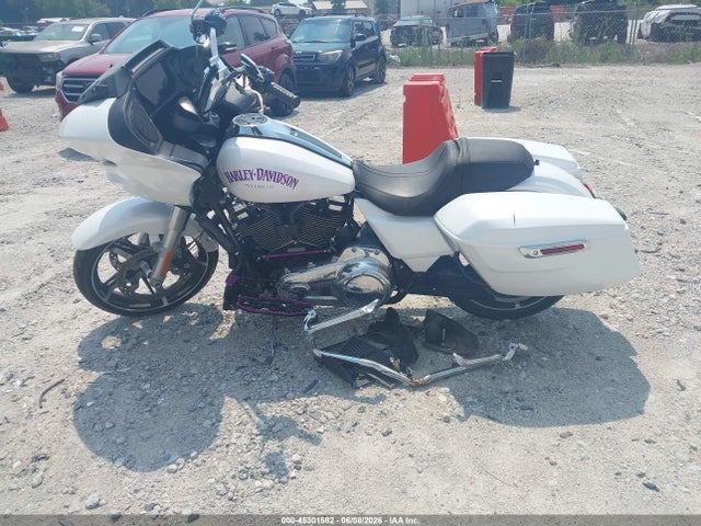 Harley-Davidson FLTRX 2024 1HD1KH719RB630420 Image 13